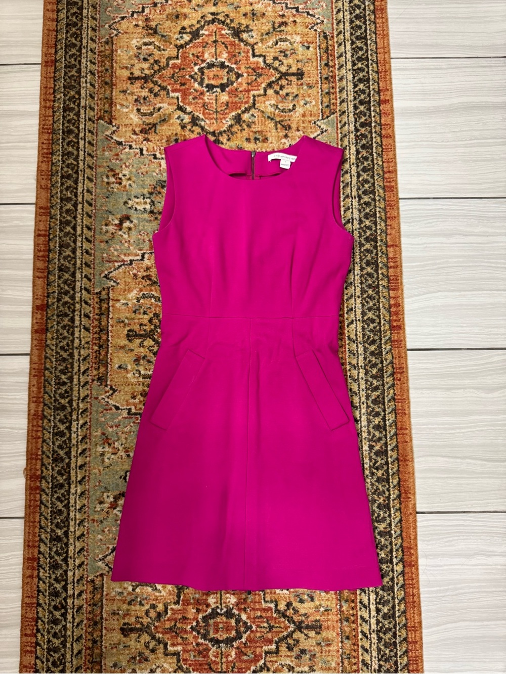 Diane Von Furstenberg Sleeveless Fuchsia Mini Dress